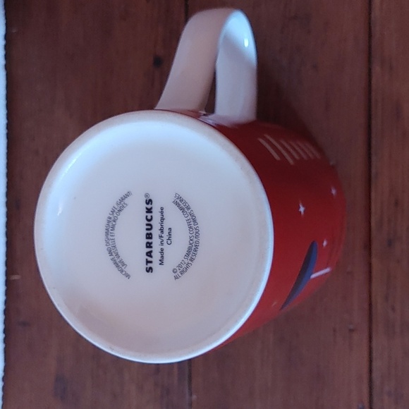 Starbucks Holiday Mug - Picture 5 of 5